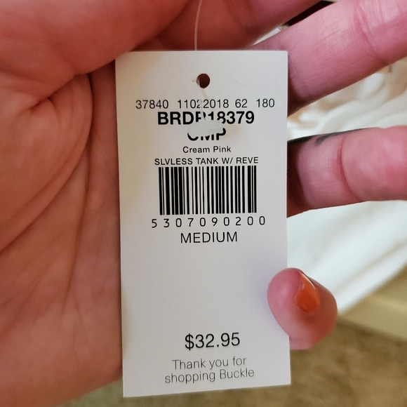 Top - Picture 4 of 4